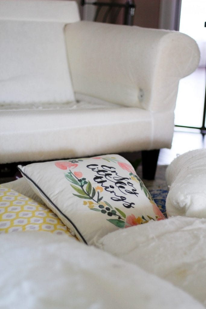 Guide to Having White Furniture