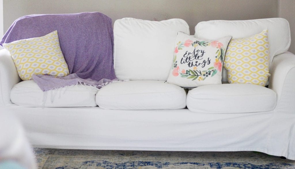 Guide to Having White Furniture