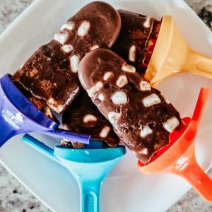 S'mores popsicles with almond milk
