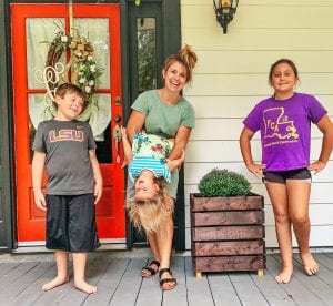 Family front porch photo