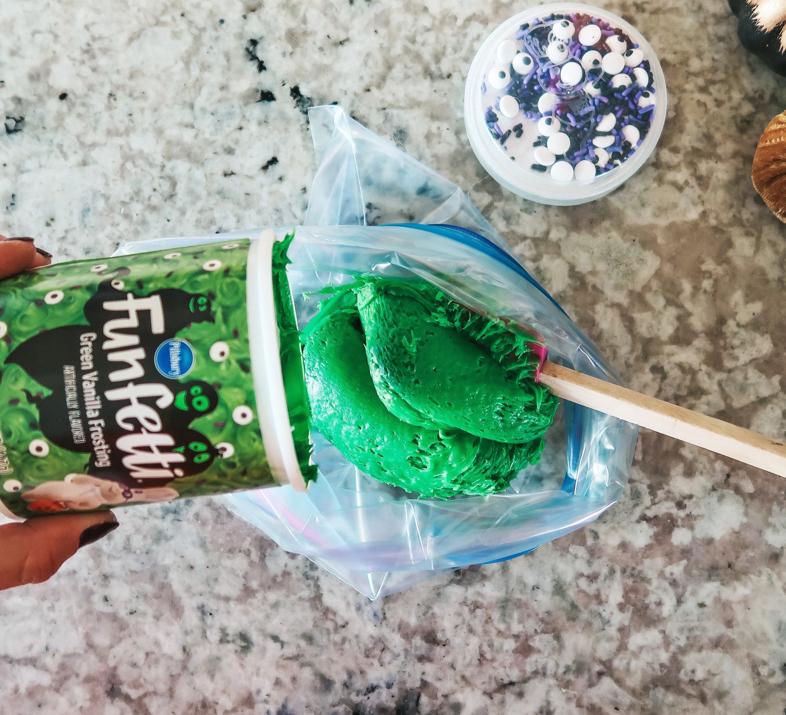 Funfetti Slime Frosting