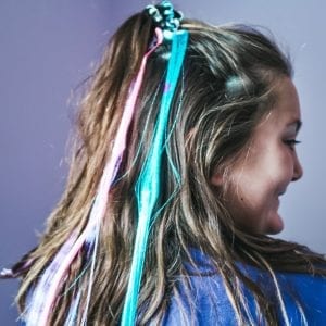 Hollywood Hair Extensions clipped in hair (2)