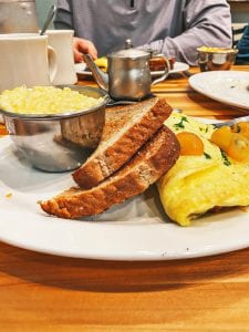 Cafe Fleur de lis