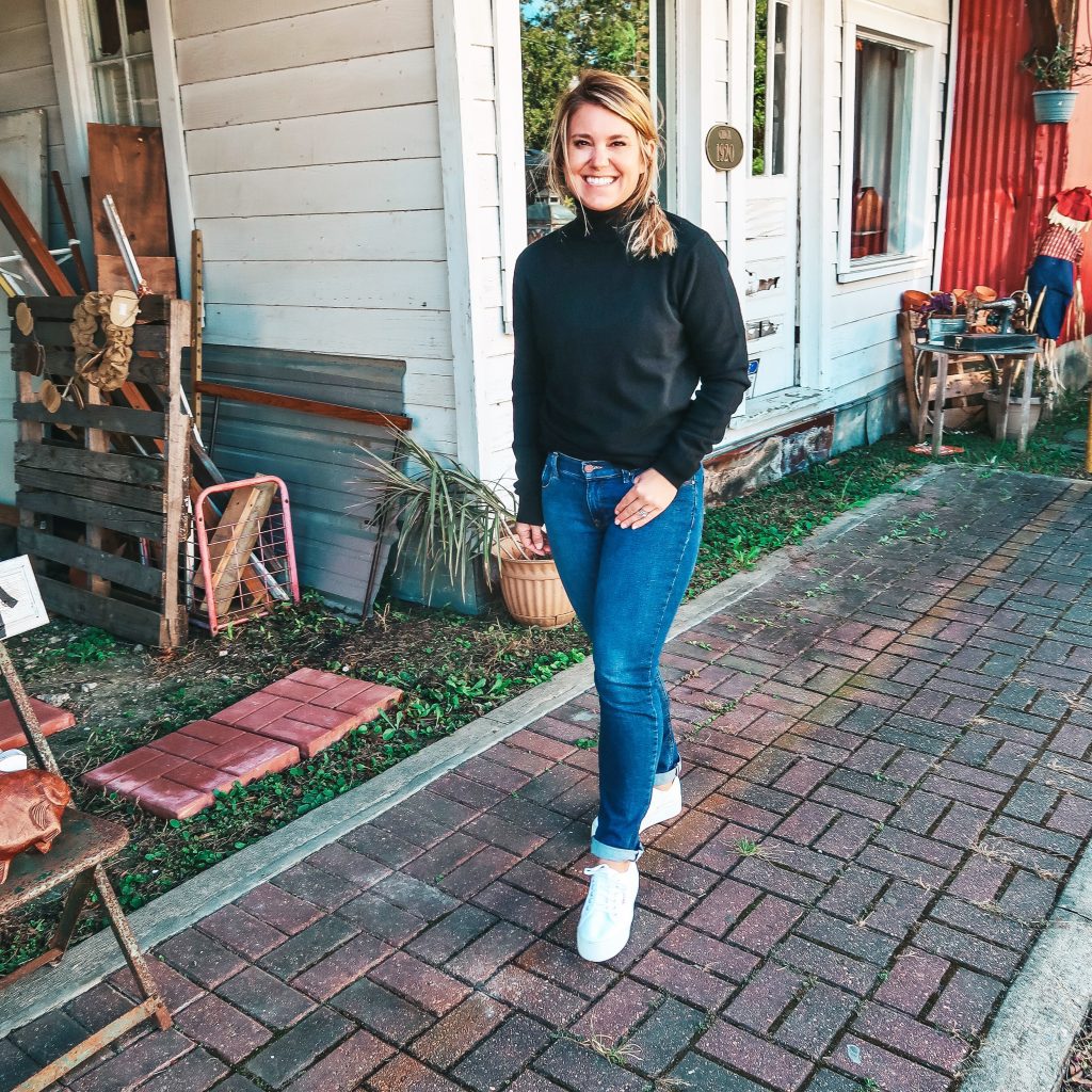 fall transition outfit ideas with a black sweater