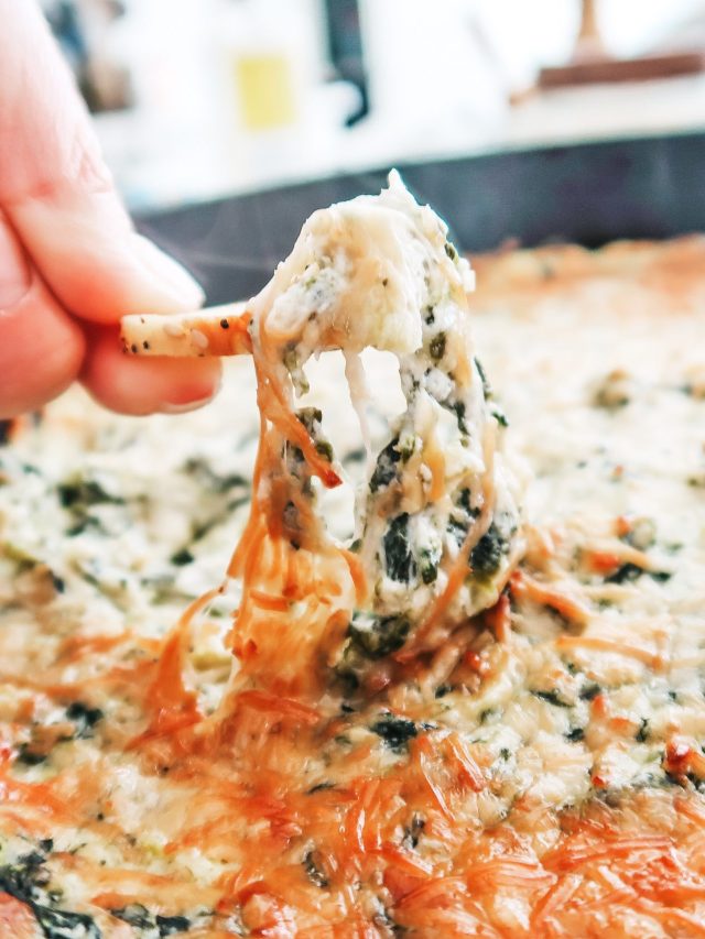 Game Day Cheesy Spinach Dip Recipe
