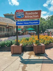 Dollywood's Summer Celebration Roadside Attraction Water Hose Fountain