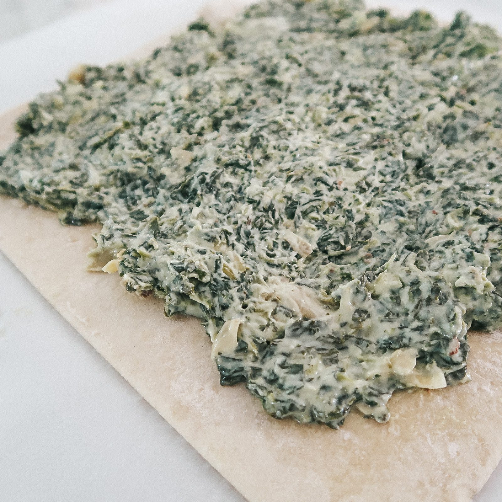 creamy spinach and artichoke dip used for filling