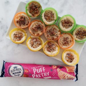 Simple Holiday Gathering Must-Haves with Jus-Rol