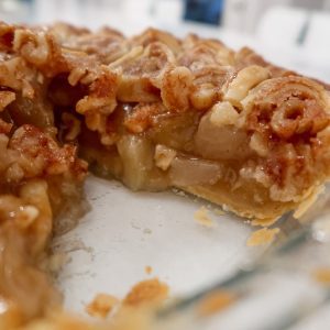 3 ingredient cinnamon roll apple pie slice