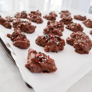 simple crockpot chocolate candy cooling