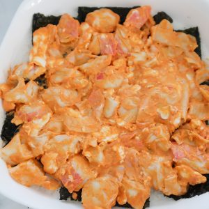 layer the crab mixture over the seaweed layers