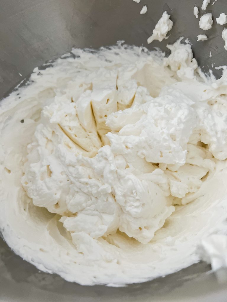 homemade whipped cream for banana pudding