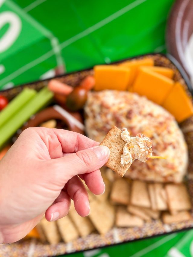 Game Day Easy Bacon Ranch Cheese Ball