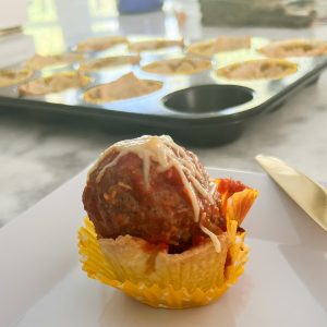 meatball pie cups with spaghetti sauce